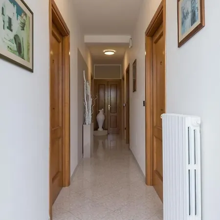 Piccolo Rosa Hotel 2*