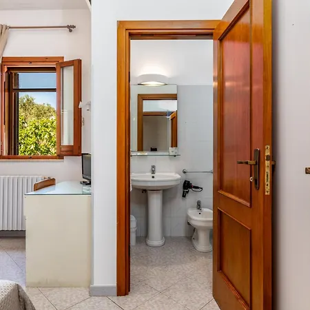 Otel Piccolo Rosa 2*